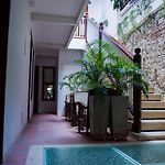 Casa Ebano 967