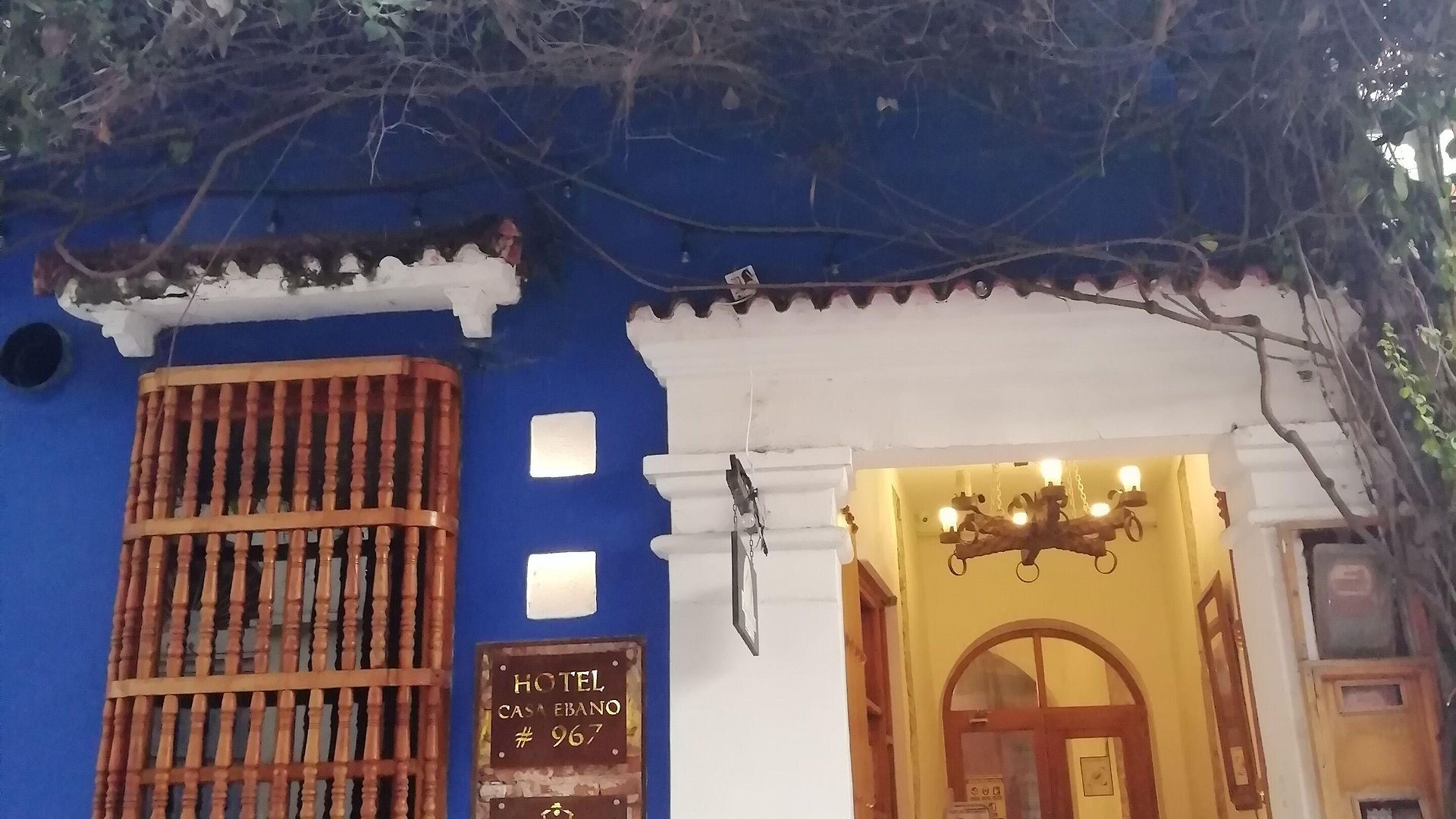 Casa Ebano 967