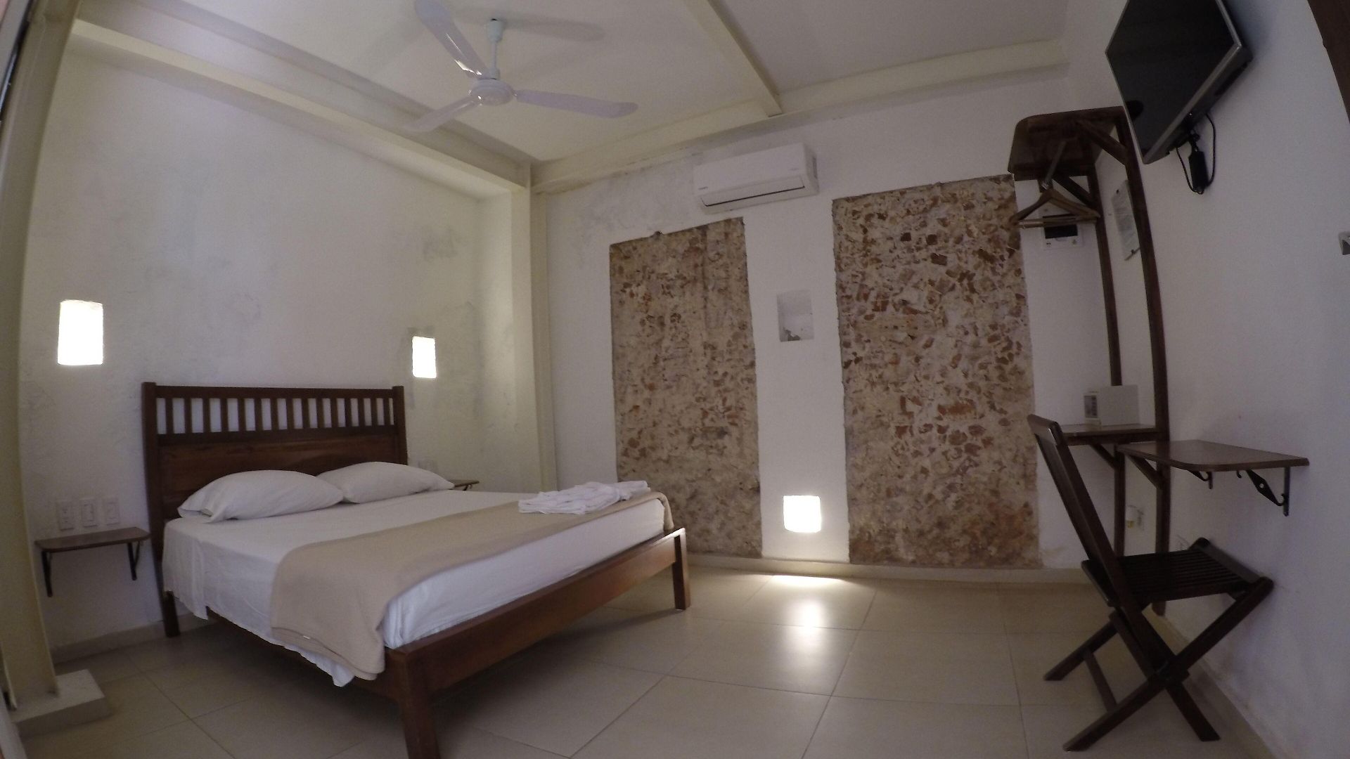 Casa Ebano 967 Hotel 3*